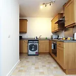 Διαμέρισμα Cozy Kingsize In Centre!
