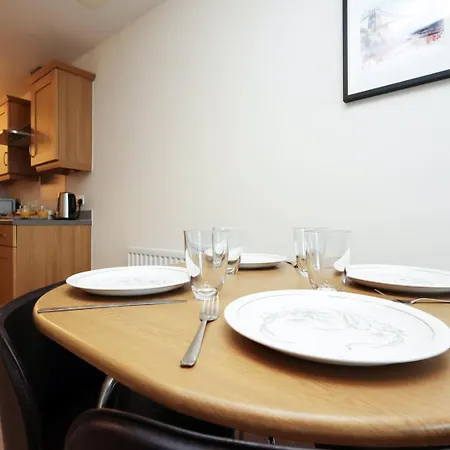 Cozy Kingsize In Centre!