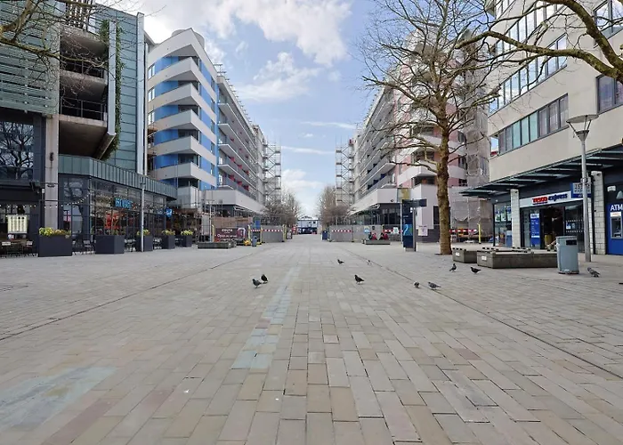 Cozy Kingsize In Centre! * Бристоль