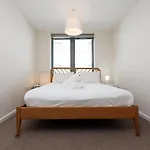 Cozy Kingsize In Centre! ブリストル