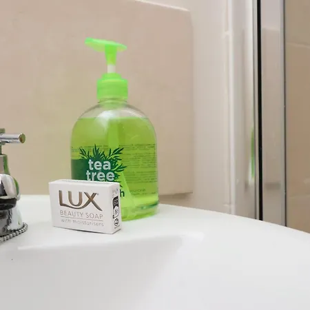 Cozy Kingsize In Centre!