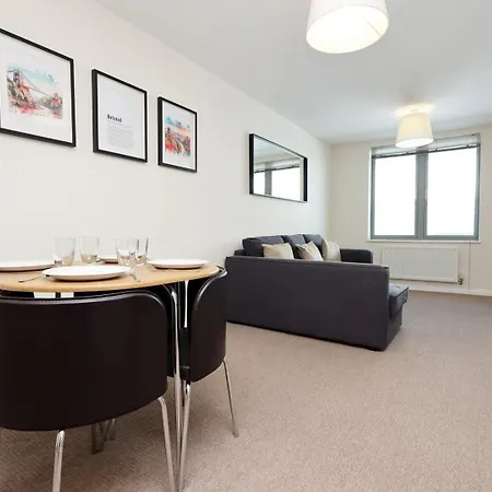 Cozy Kingsize In Centre!